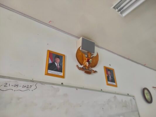 Speaker paging system untuk SMP Negeri Jakarta